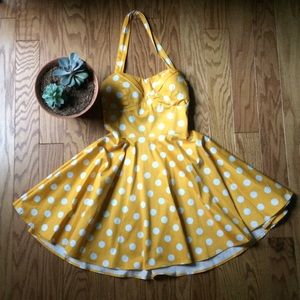 ✨Modcloth Retro Fit and Flare PolkaDot Dress✨